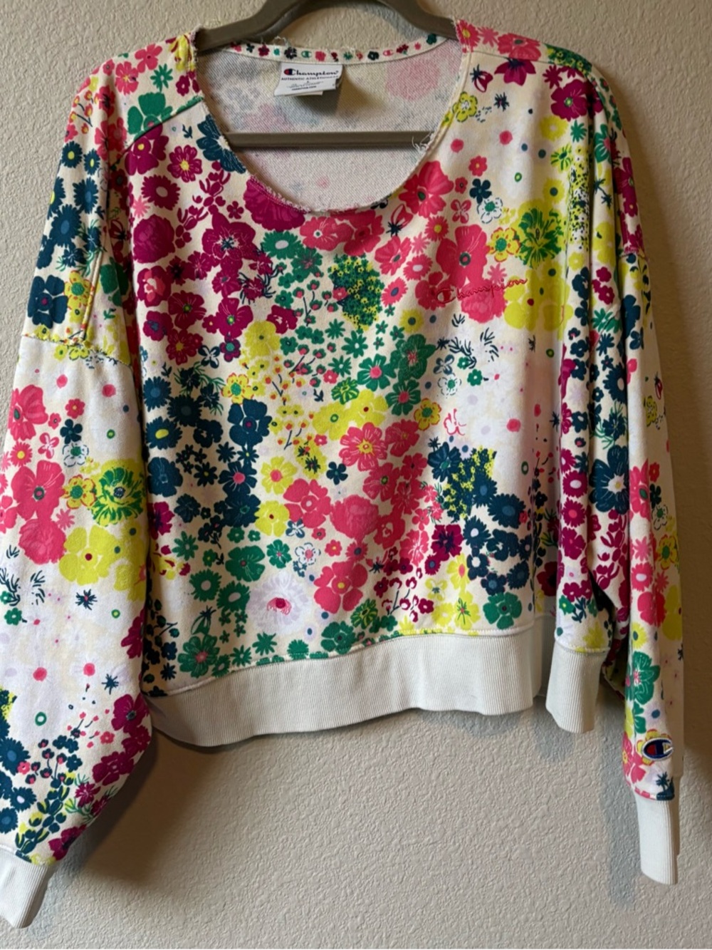 Champion Floral Crewneck Sweatshirt/Large- Multicolor